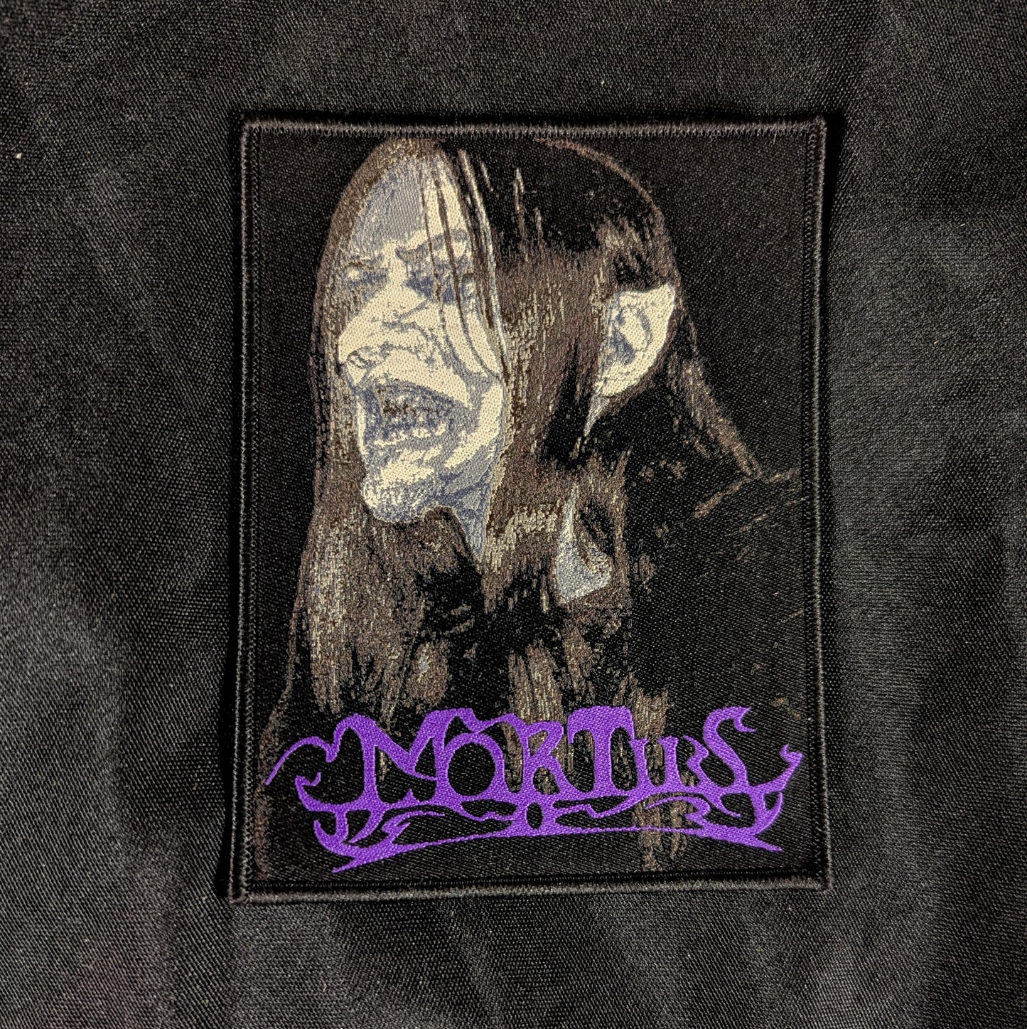 MORTIIS "Face" woven patch (black/purple)