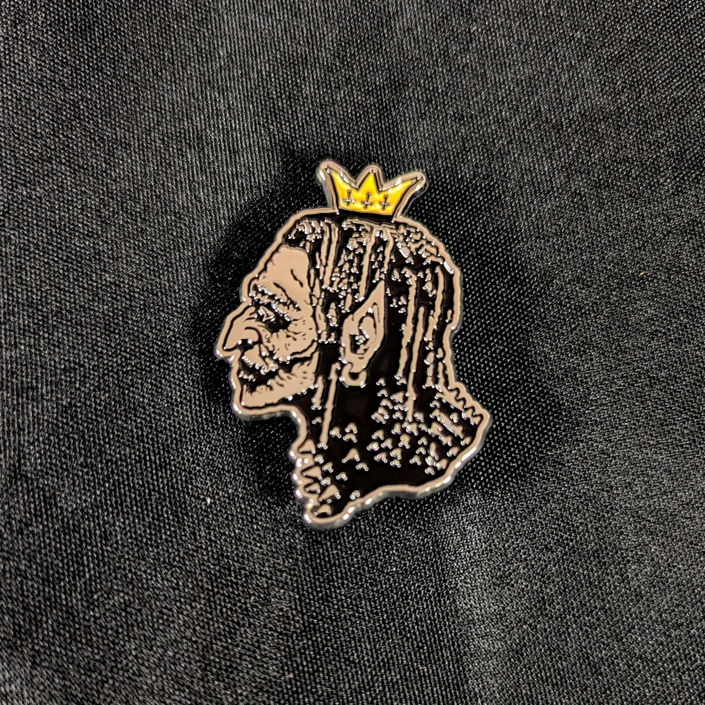 MORTIIS "Crown" Metal Enamel Pin
