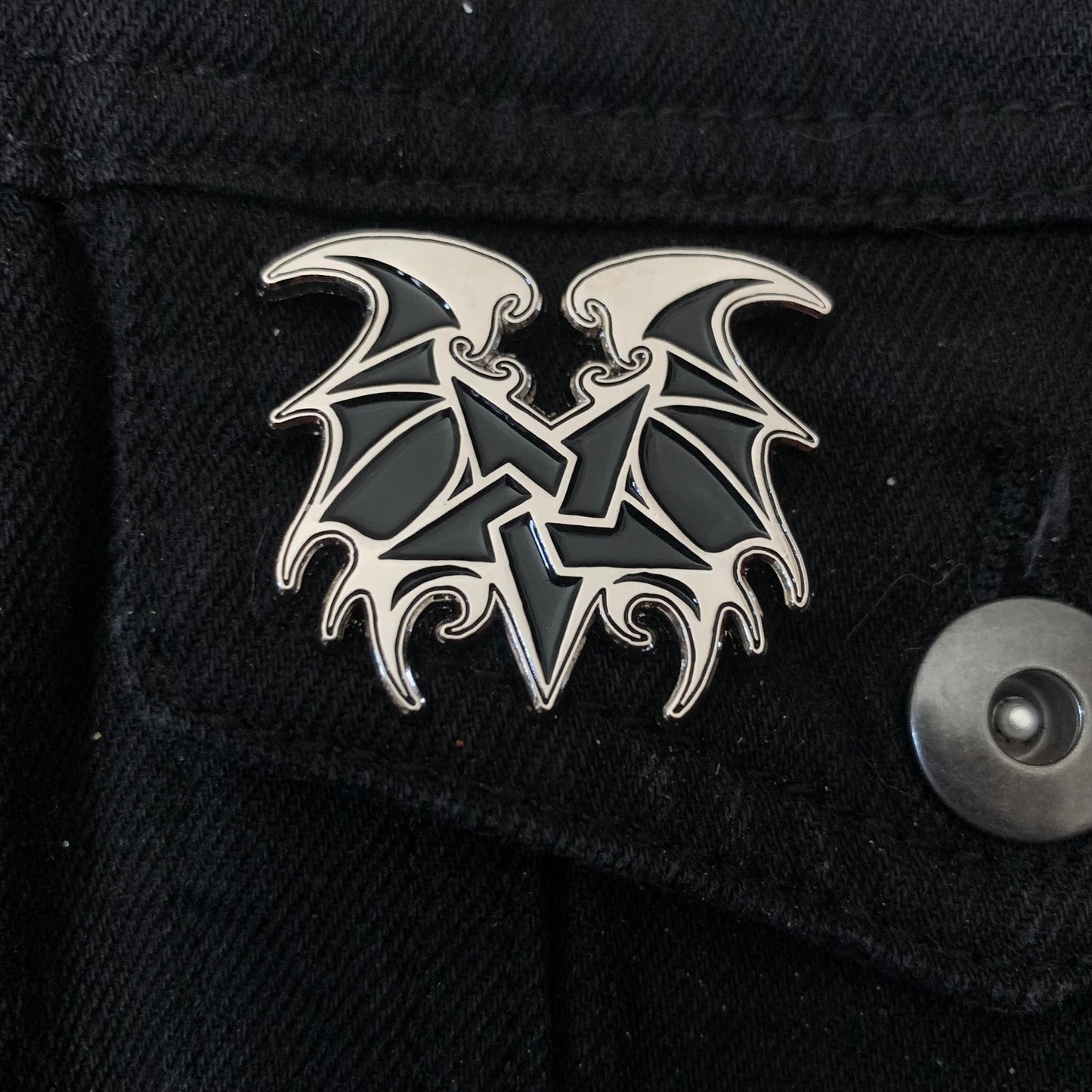 [SOLD OUT] KARMAZID "Dragon Magick" Logo Metal Enamel Pin (official)