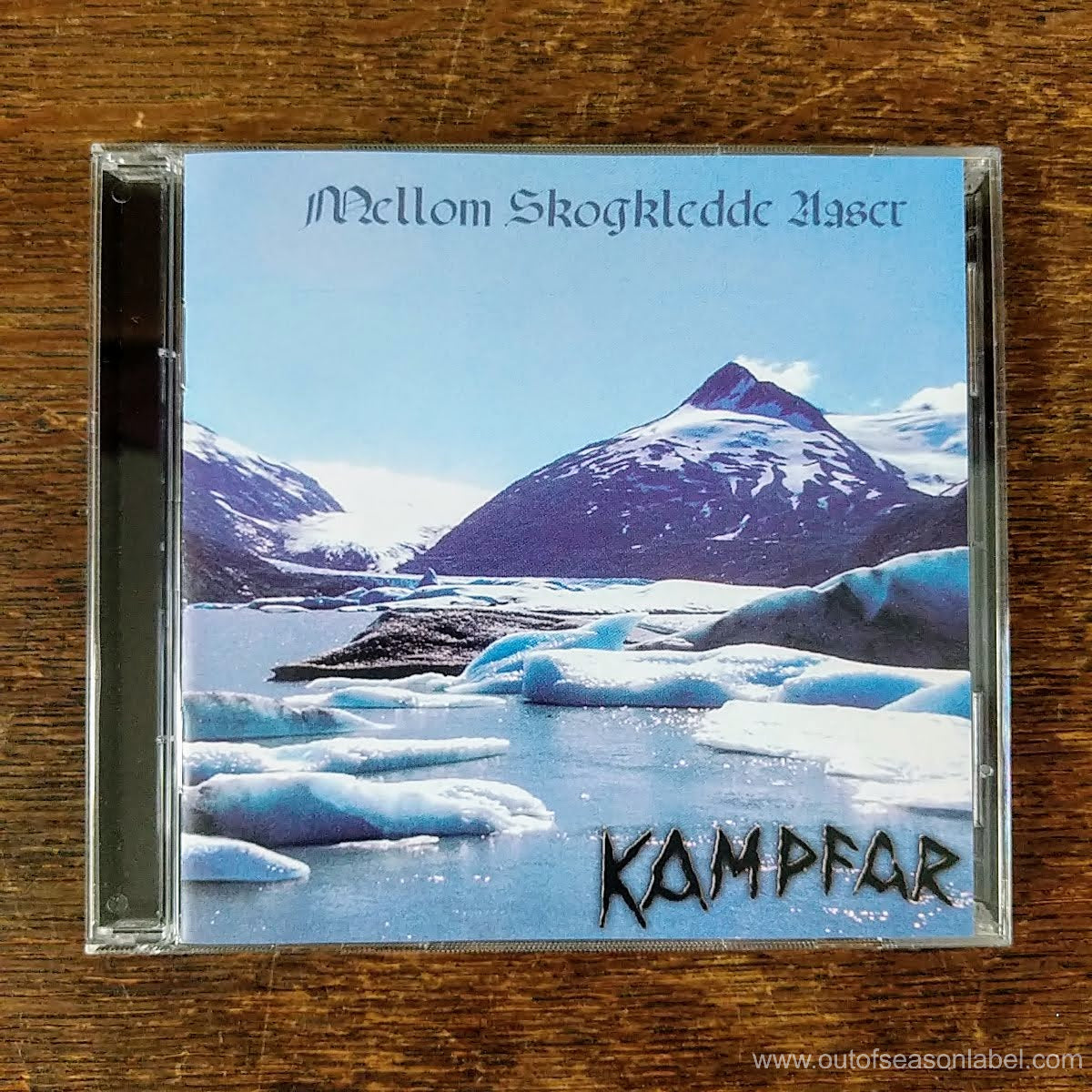 [SOLD OUT] KAMPFAR "Mellom Skogledde Aaser" CD